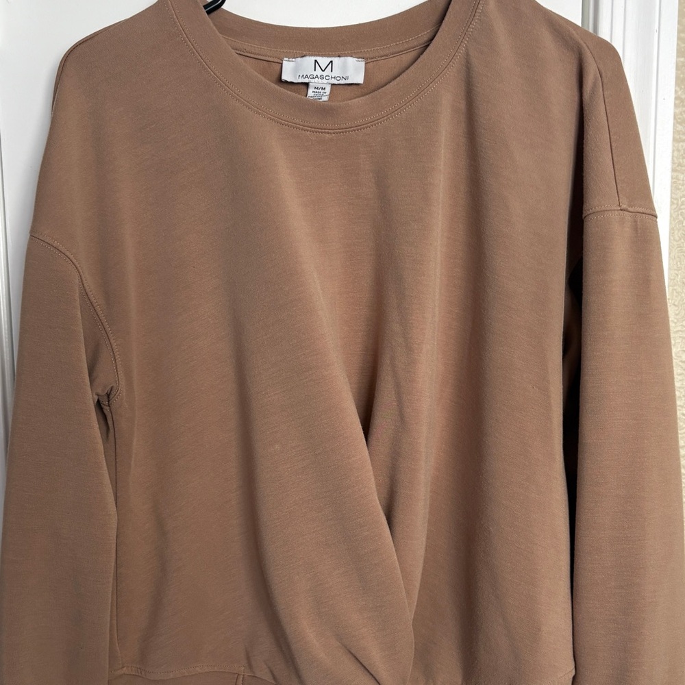 Magaschoni Women's Brown Sweatshirt